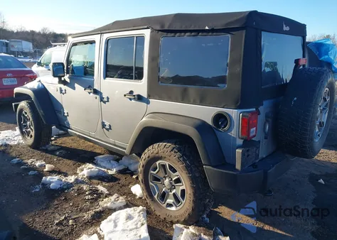 2013 Jeep Wrangler Unlimited Rubicon z USA, uszkodzony, nr VIN 1C4HJWFG2DL588060